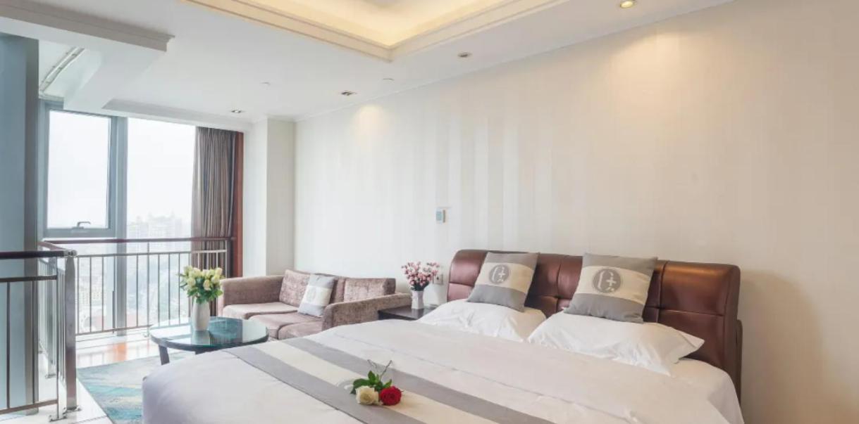 Qingdao Jinshan We+ Holiday Apartment Екстер'єр фото