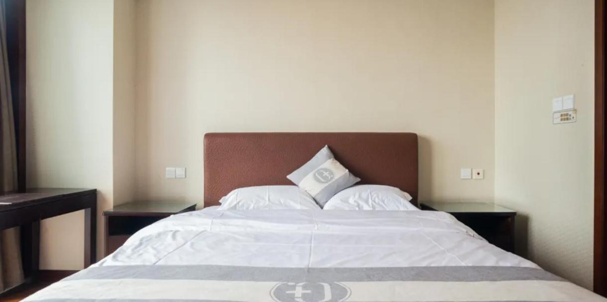 Qingdao Jinshan We+ Holiday Apartment Екстер'єр фото