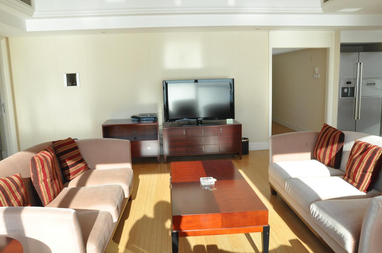 Qingdao Jinshan We+ Holiday Apartment Екстер'єр фото