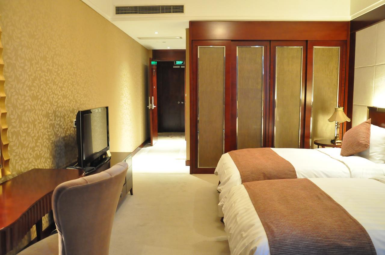 Qingdao Jinshan We+ Holiday Apartment Екстер'єр фото