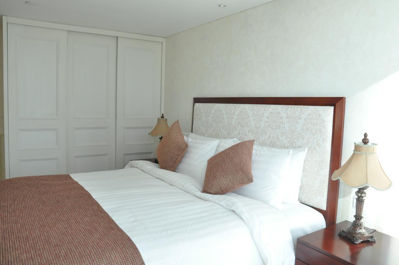 Qingdao Jinshan We+ Holiday Apartment Екстер'єр фото